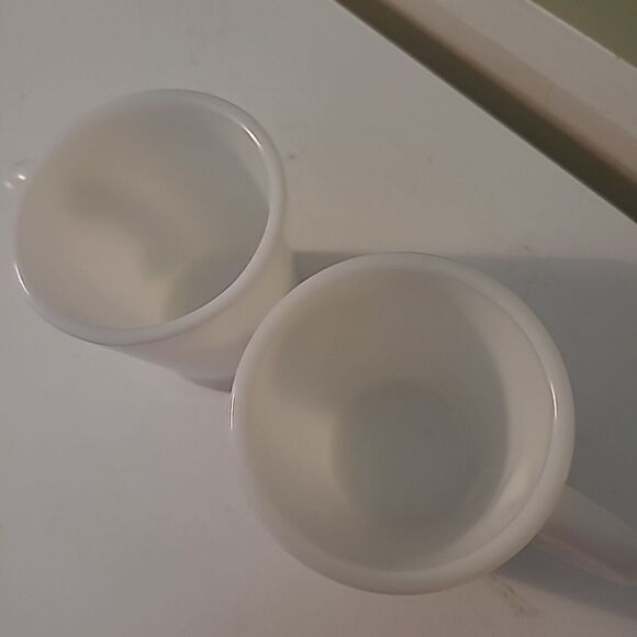 Set of 2 Milk Glass Mugs - Picture 2 of 5